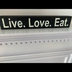 ⚫️Sixtrees Room Sign ⚫️